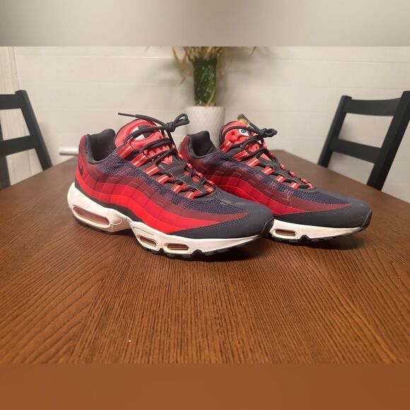 AIR MAX 95, like NEW - Picture 6 of 7
